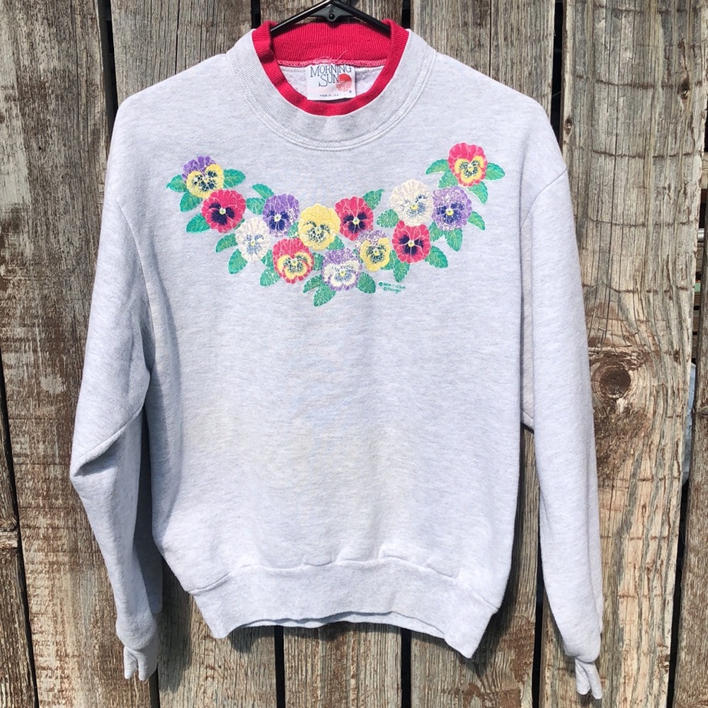 Vintage Morning Sun Flower Crewneck